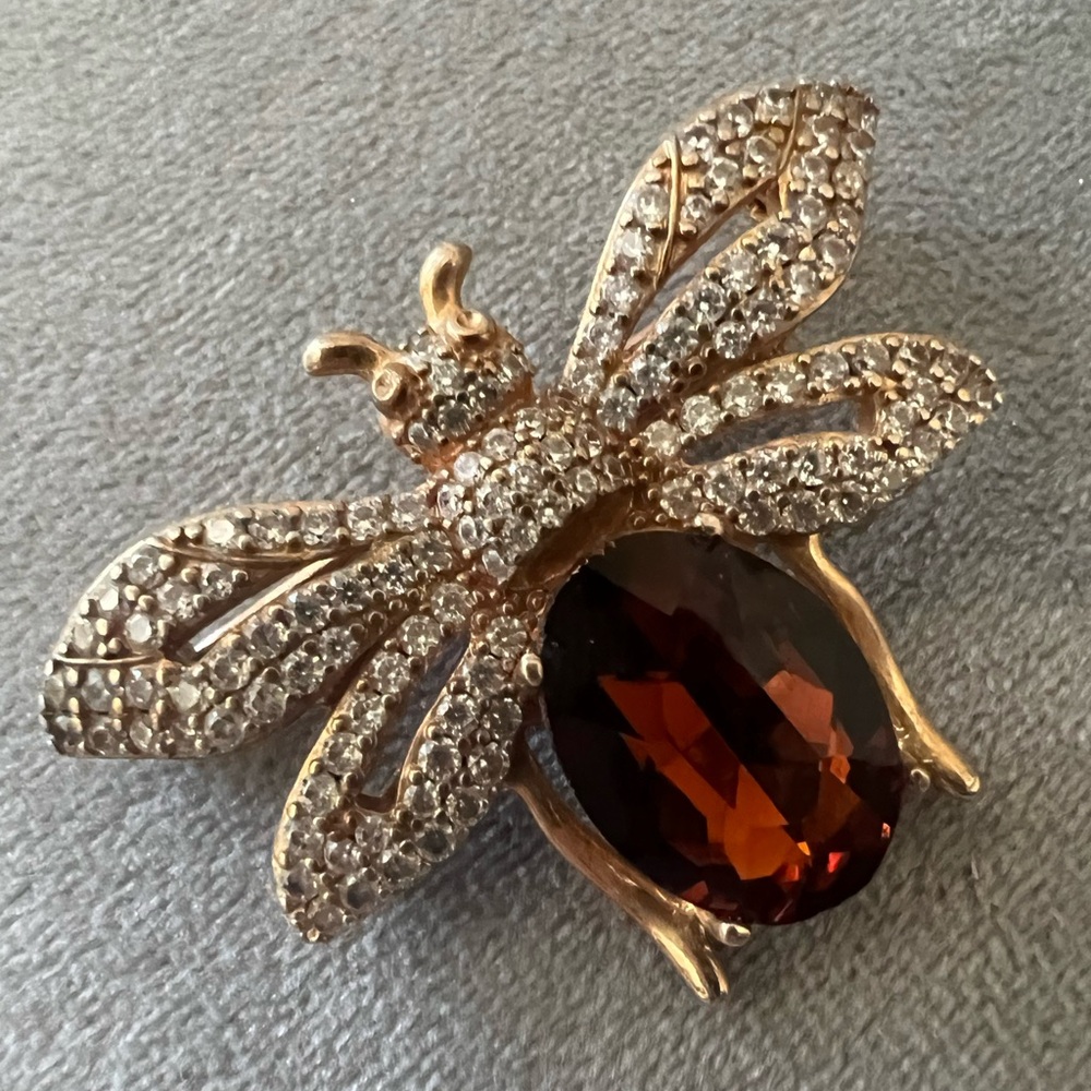 Elegant Gold and Brown Crystal Bee Brooch